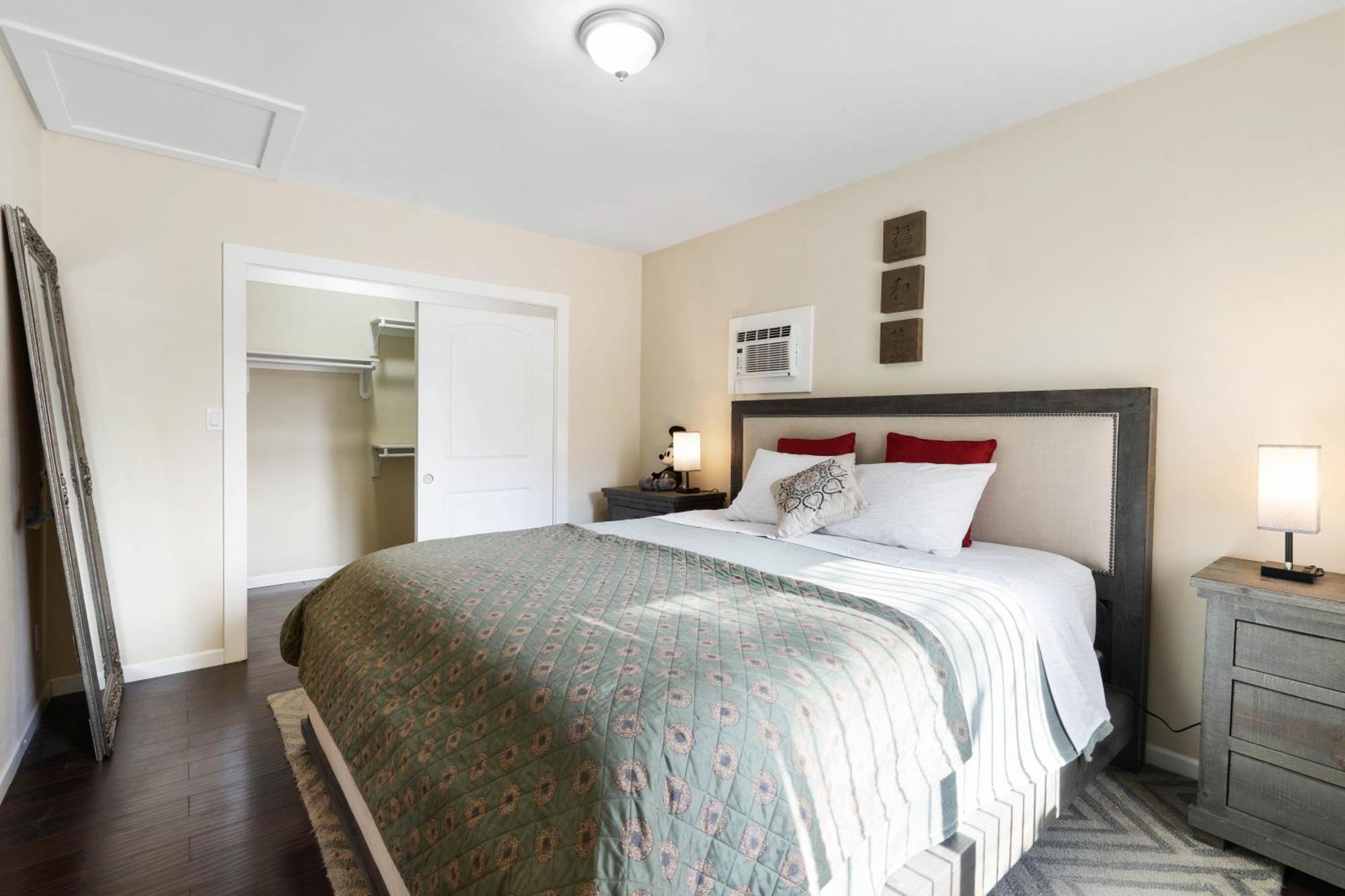 1 Bd In La Perfect For Long Term Vakantiehuis